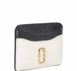 ( New Season ) Marc Jacobs Logo Plaque Card Case Women, White 7 ( New Season ) Marc Jacobs Logo Plaque Card Case Women, White -Marc Jacobs Store 4cbb5d159fdd59eb7849ca77fd6be309